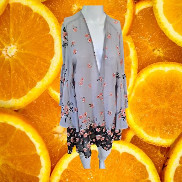 Torrid Open Front 2 Tone Blue and Black‎ Floral Top Size 00 M/L - Picture 1 of 6